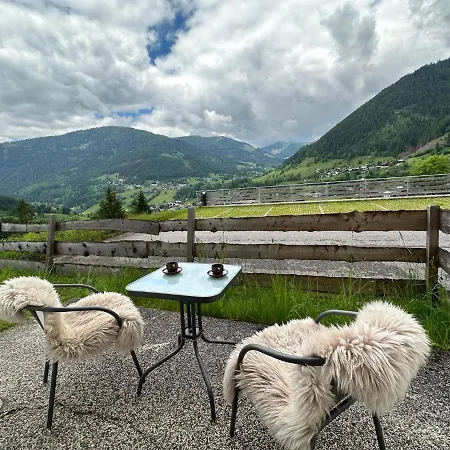 Panoramaalm - In - Out Bad Kleinkirchheim