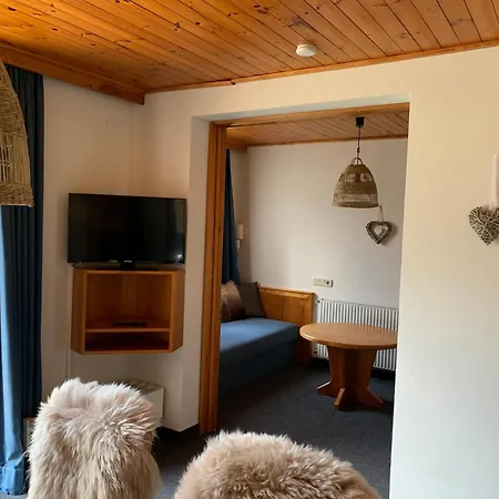 Panoramaalm - In - Out *