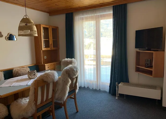 Panoramaalm - In - Out Bad Kleinkirchheim